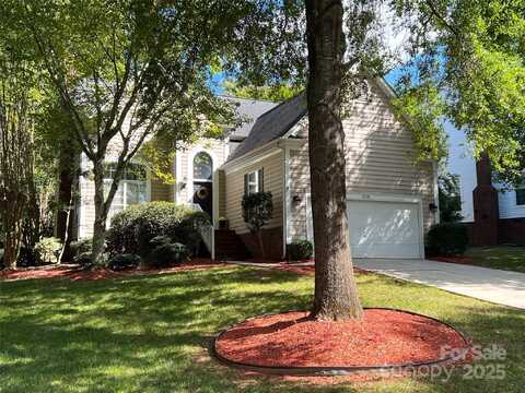 6231 Oxwynn Lane, Charlotte, NC 28270