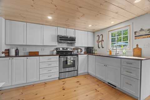 50 Bokum Road, Chester, CT 06412