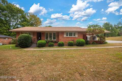 2380 N Meridian Street, Greenfield, TN 38230