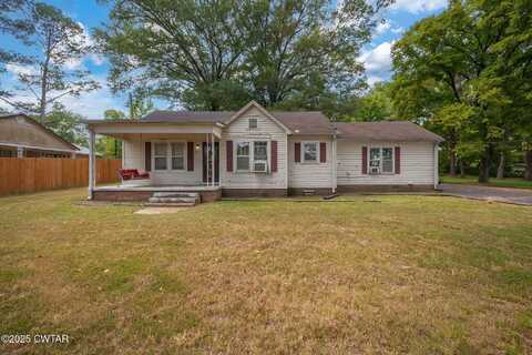 603 Chester Levee Road, Jackson, TN 38301