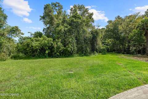 1082 Yaupon Street, Daytona Beach, FL 32117