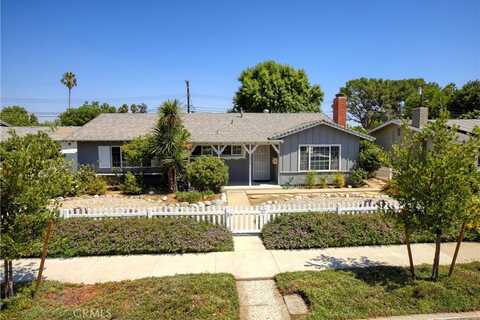7816 Shoup Avenue, West Hills, CA 91304