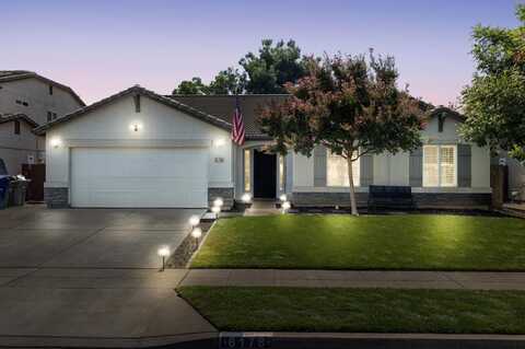 6178 Sussex Way E, Fresno, CA 93727