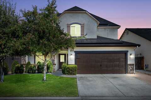 6712 Lucas Drive W, Fresno, CA 93722