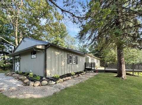 5720 E Township Road 106, Tiffin, OH 44883