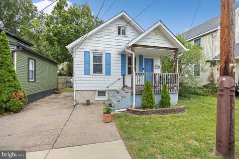 308 SAUNDERS AVENUE, BELLMAWR, NJ 08031