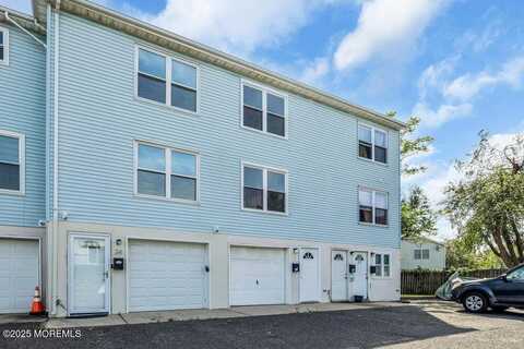 35 Beachway Avenue, Keansburg, NJ 07734