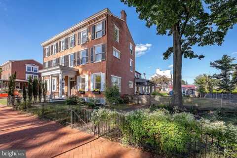 303 S CHURCH STREET, WEST CHESTER, PA 19382