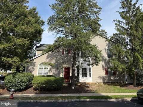 30 SAPPHIRE LA, FRANKLIN PARK, NJ 08823