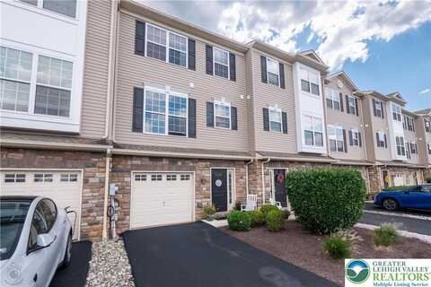 7420 Pioneer Drive, Macungie, PA 18062