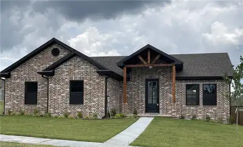 9101 Maysview LN, Fort Smith, AR 72916