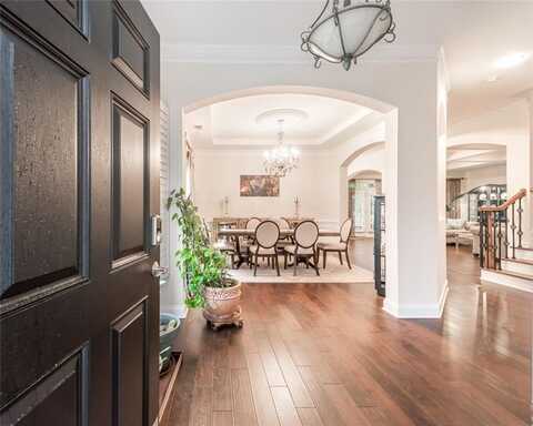 1153 Dunwoody Village Drive, Atlanta, GA 30338