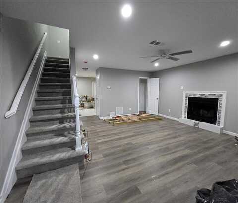 655 Hunting Creek Lane SE, Conyers, GA 30013