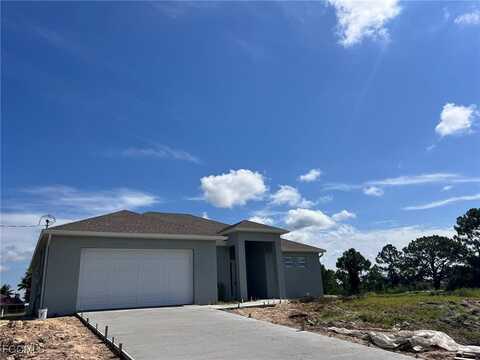 2500 41st Street SW, Lehigh Acres, FL 33976