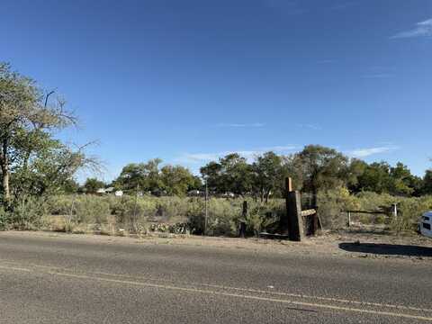 2031 Sanford Avenue SW, Albuquerque, NM 87105