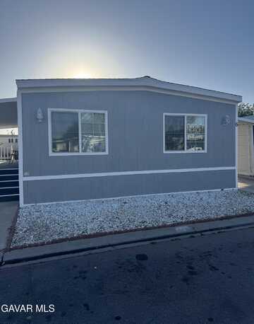 1301 E Avenue I, Lancaster, CA 93535