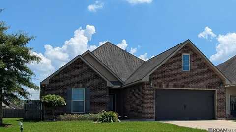 1801 Willow Bend Rd, Saint Gabriel, LA 70776