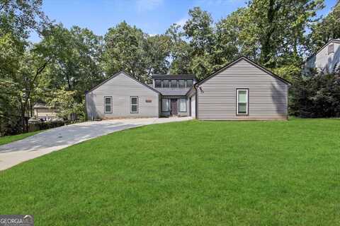 1060 Deer Chase, Stone Mountain, GA 30088