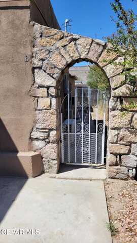 2225 MAGOFFIN Avenue, El Paso, TX 79901