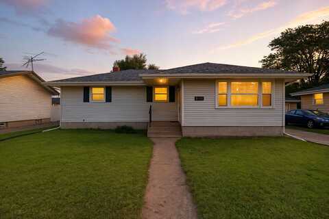 3129 Lois Place, Highland, IN 46322
