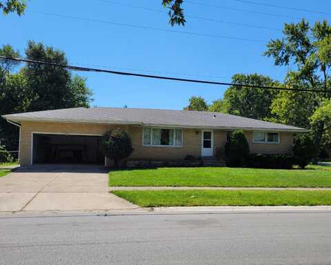401 E 54th Avenue, Merrillville, IN 46410