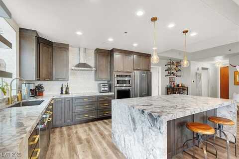 8255 Las Vegas Boulevard, Las Vegas, NV 89123