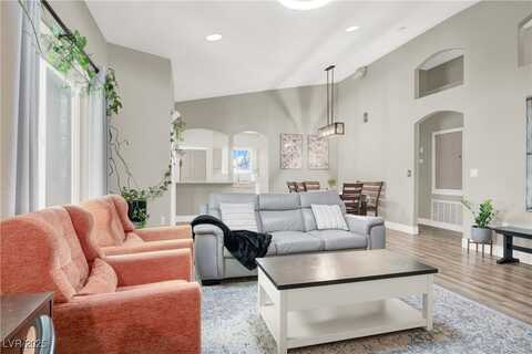 3924 Quiet Pine Street, Las Vegas, NV 89108