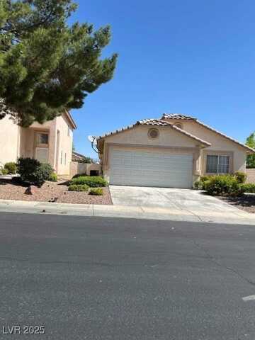8920 Iron Hitch Avenue, Las Vegas, NV 89143