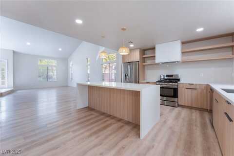 2100 Desert Peak Road, Las Vegas, NV 89134