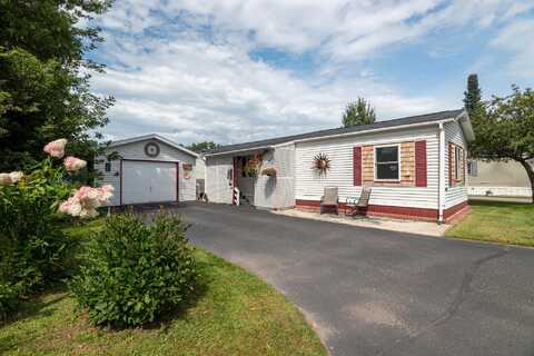 68 EDGEWATER CT, Rhinelander, WI 54501