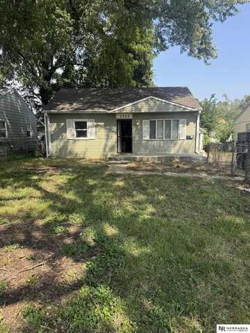 5328 Fontenelle Boulevard, Omaha, NE 68111