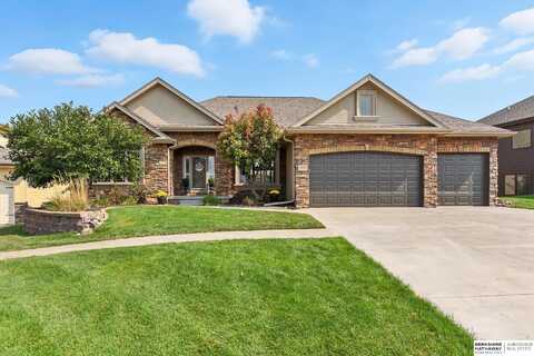 19523 Josephine Street, Gretna, NE 68028