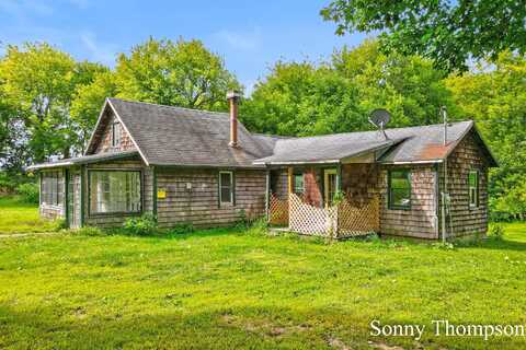 10151 Button Road Road, Belding, MI 48809