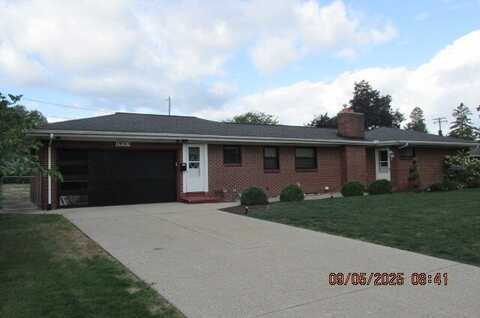 1930 Lake Michigan Drive NW, Grand Rapids, MI 49504