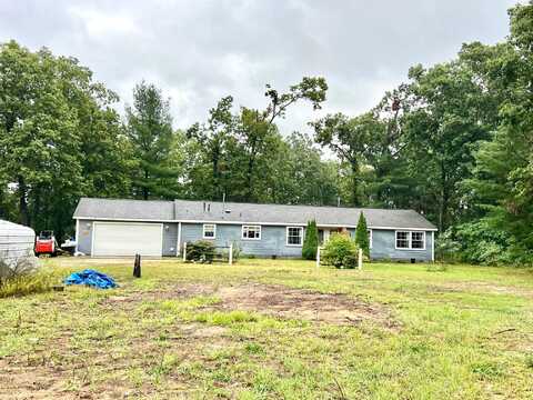 96 Raven Lakes Drive, Muskegon, MI 49442