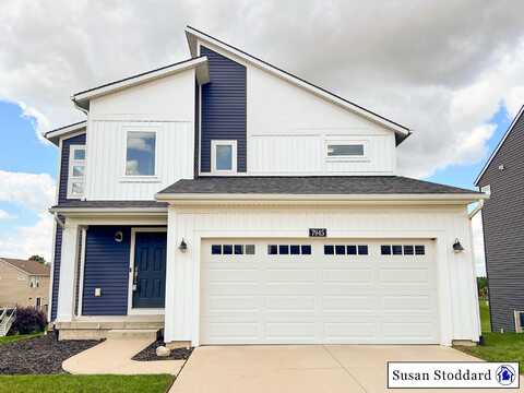7945 Greendale Drive SE, Byron Center, MI 49315