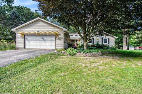 7715 Marquis Drive, Dexter, MI 48130