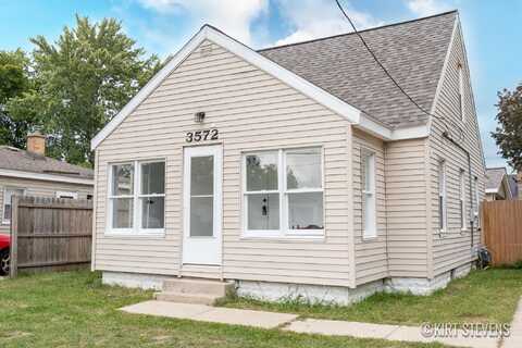 3572 Flamingo Avenue SW, Wyoming, MI 49509