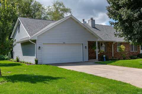 521 W Lowell Avenue, Mishawaka, IN 46545