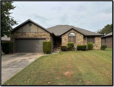 2425 S Nolting Avenue, Springfield, MO 65807