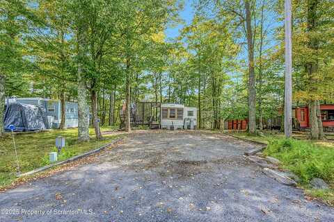253 Recreation Run, Covington, PA 18424