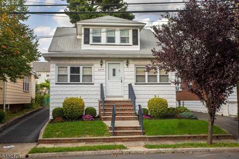 2049 Tyler St, Union, NJ 07083