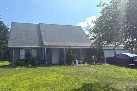 3 Webster Rd, Franklin, NJ 08873