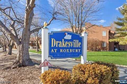 92 Drake Ln, Roxbury Township, NJ 07852