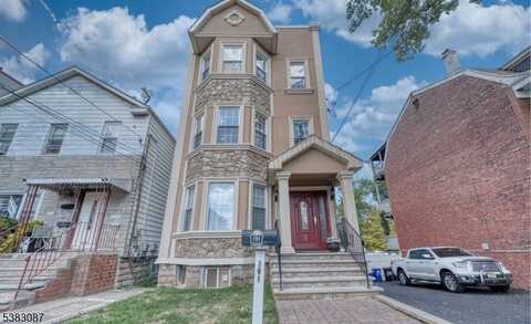 131 Sylvan Ave, Newark, NJ 07104