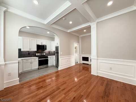 10 Depot Sq, Montclair, NJ 07042