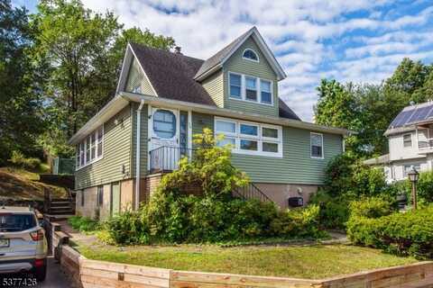 36 Nakomis Path, Lincoln Park, NJ 07035
