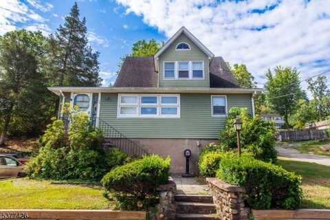 36 Nakomis Path, Lincoln Park, NJ 07035