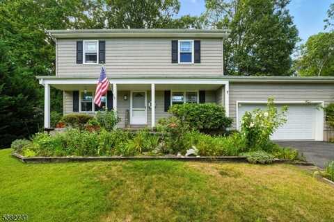 7 Shenandoah Cres, Jefferson Twp., NJ 07849
