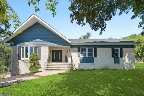 1 Rossi Dr, Clinton, NJ 08809